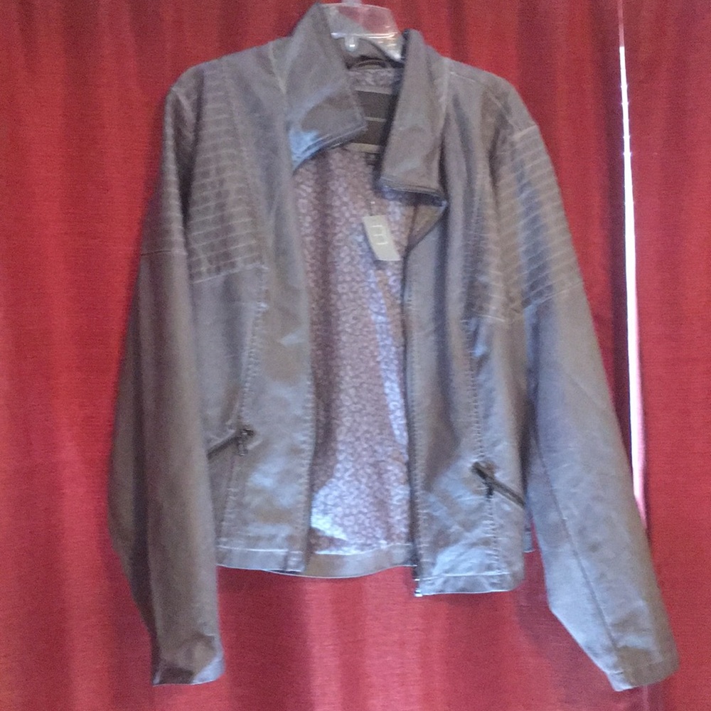 Jacket motto